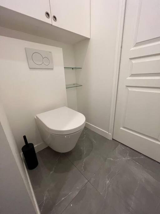 Luxury Appartment, Champs Elysees, Neuf ! Paris Exterior photo